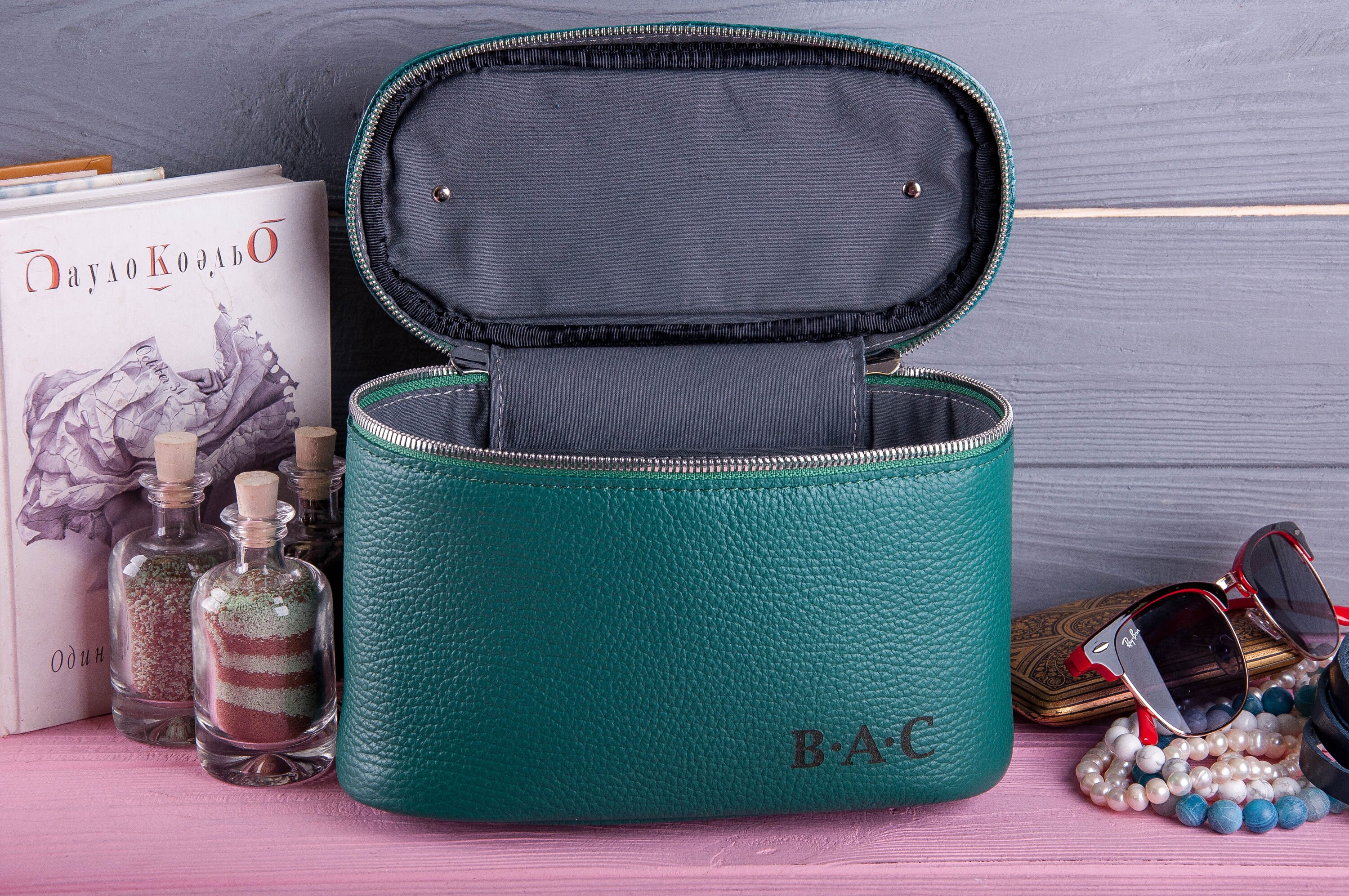 Train casePersonalized makeup bagBridesmaid giftJewelry Etsy