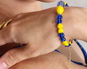 Yellow blue beaded bracelet with gold closure | Love Ukraine bracelet | Support Ukraine | Ukrainian jewellery | Gift idea for her