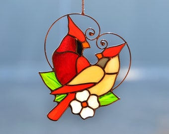 Roter Kardinal-Buntglas-Fensterbehang, Muttertag-Vogel-Geschenk, roter Kardinal-Paar-Sonnenfänger