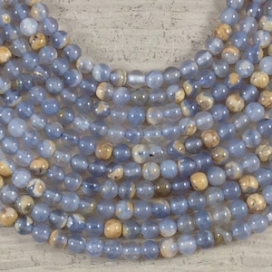 Skin on Blue Chalcedony Round 6mm 8mm 10mm 12mm 14mm 16mm