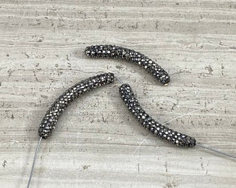 Perles tubulaires pavées noires (3 pcs)