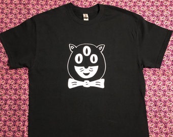 Psychedelic Kit Cat t-shirt / Trippy black shirt with white ink / Weird hand screen printed graphic shirt