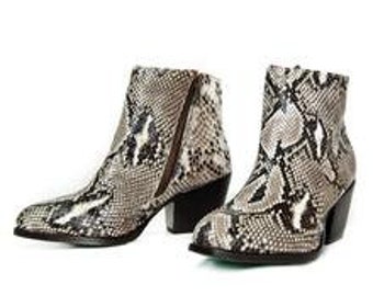 python boots womens