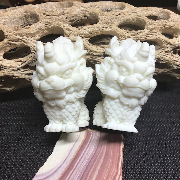 Ivory Color Foo Dog figurines Gorgeous carving Chinese Foo Dog Protector Pair