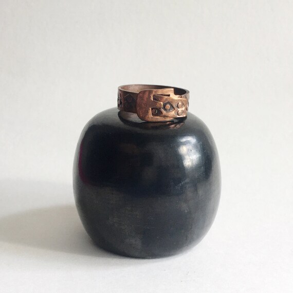 Vintage copper buckle design ring - hecho en Mexi… - image 1