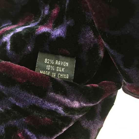Vintage purple leopard print velvet scarf - image 3