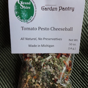 Tomato Pesto Cheeseball Mix