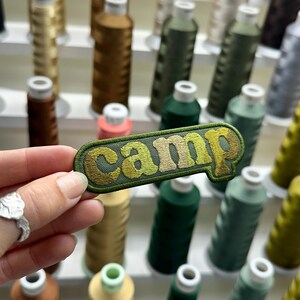 Patch bordado para acampamento - Aventura Vintage, para costurar ou passar a ferro. imagem 8