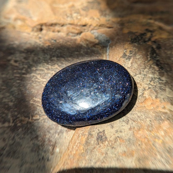 Pierre Soleil Dorée 30,80 Carats - Cabochon Ovale Naturel Qualité Supérieure