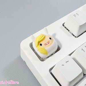Fionna Artisan-sleutelhanger. Fionna the Human Keycap. Fionna and Cake Resin Keycap. Tijd voor avontuur cadeau voor hem. Leuke keycaps. Nerdycadeau voor haar