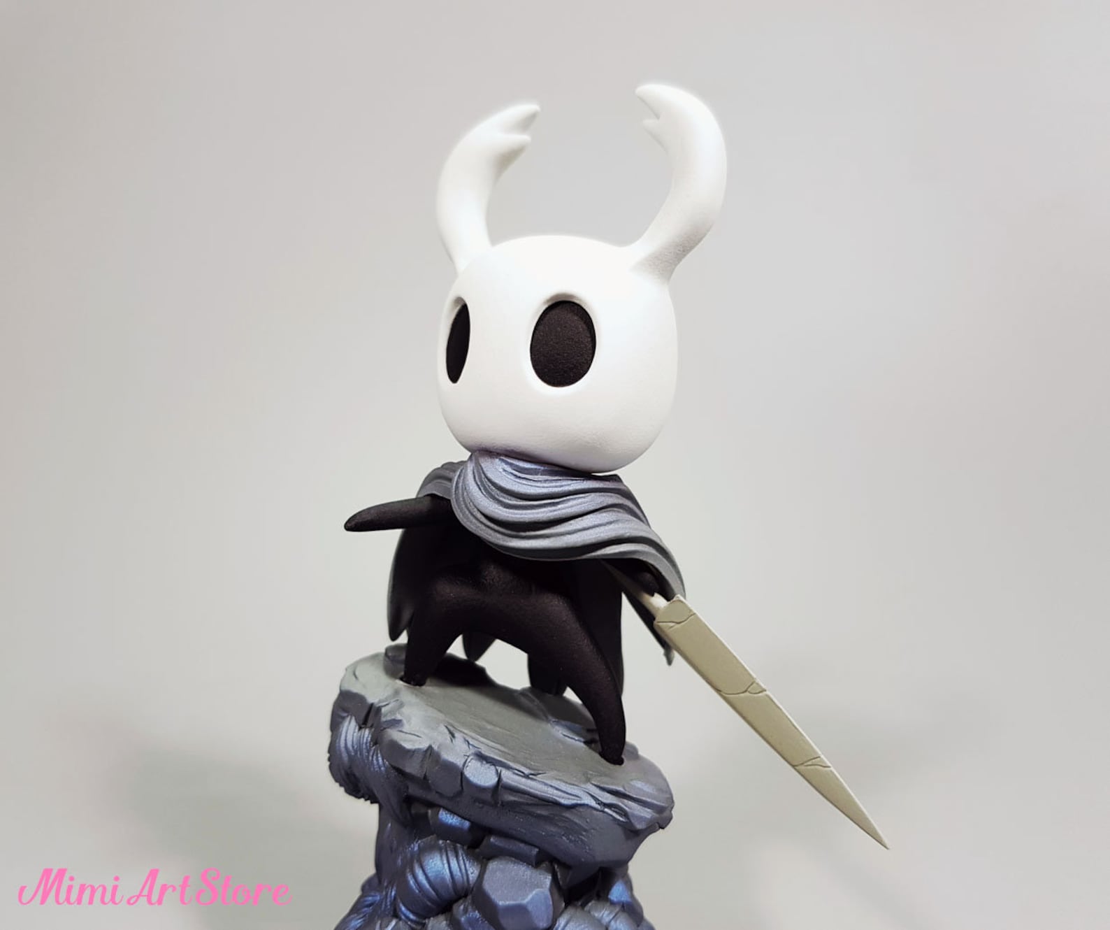 Hollow Knight Figurine. Hollow Knight Figure. Hollow Knight Etsy