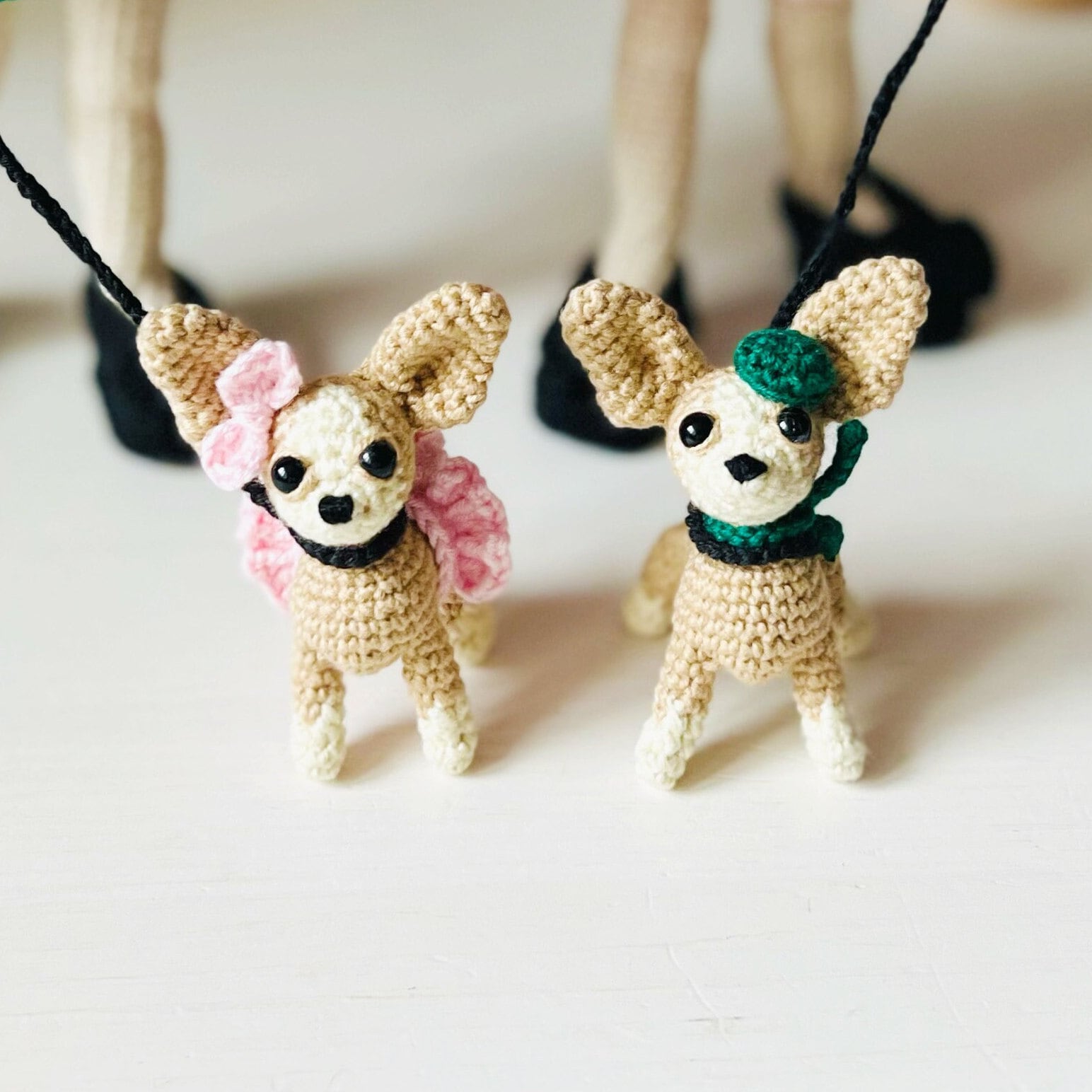 かぎ針編みのチワワ編みぐるみパターン（PDFパターン） - Etsy 日本