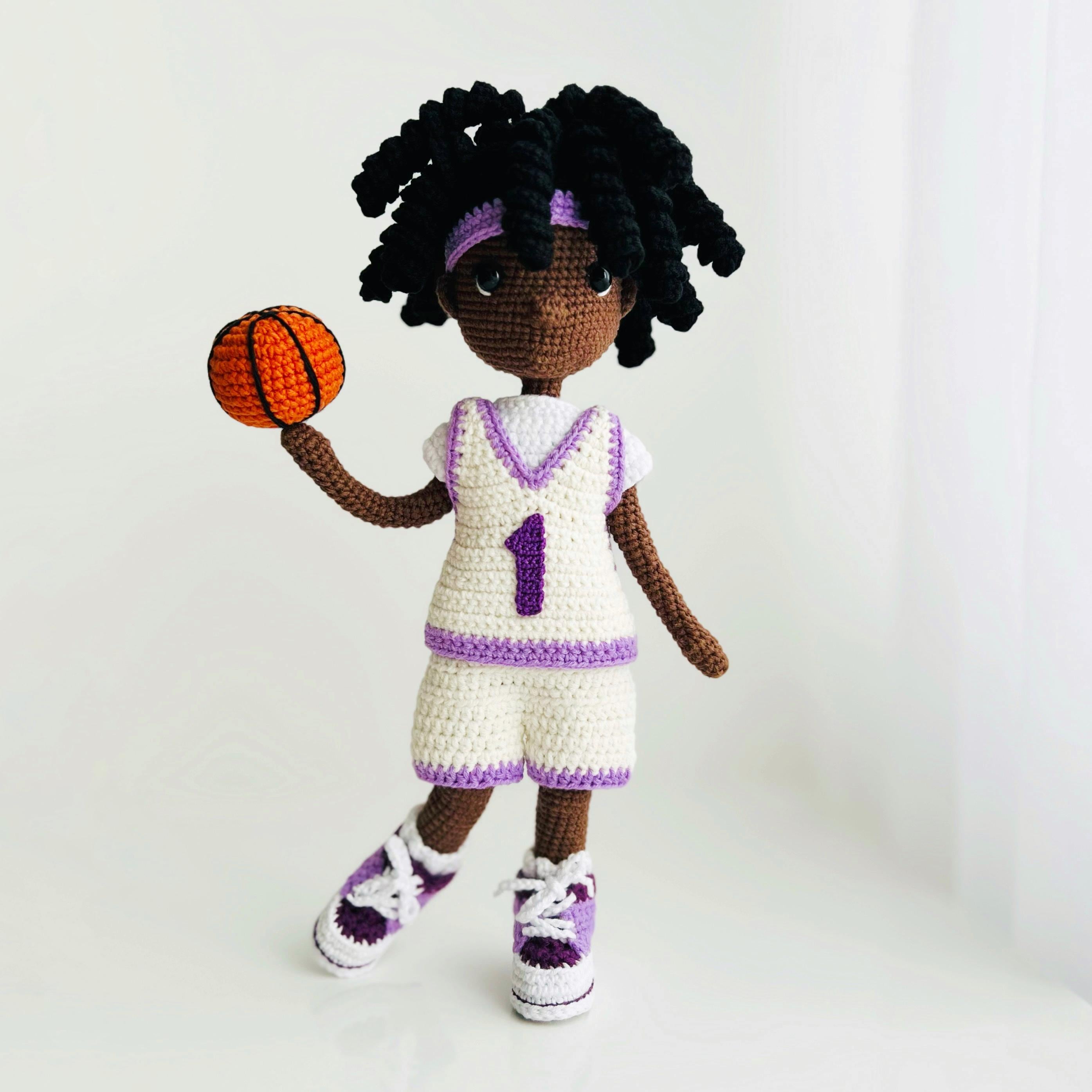 34 Basketball Crochet Patterns for Fans, Gifts, and Game-Day Decor 15 Amigurumi Basketball Player tutorial
