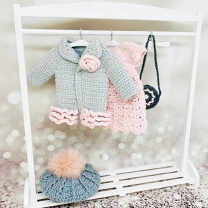 Crochet doll clothes pattern, crochet doll outfit, Amigurumi doll clothes, removable doll clothes, crochet winter doll outfit