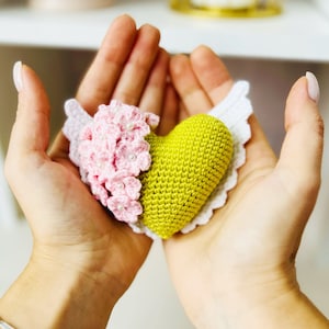 PADRÃO de coração de crochê, padrão de amigurumi coração com asas, presente de dia dos namorados coração amigurumi, enfeite de coração de crochê, presente de namorado