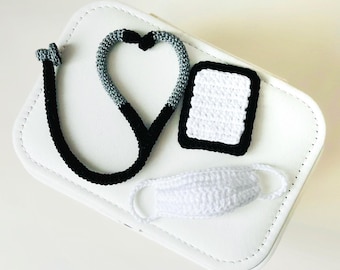 Patron au crochet Doctor Tools, stéthoscope, masque, tablette (Patron PDF)