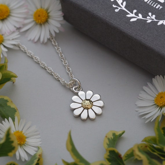 Sterling silver Daisy Pendant Necklace and Stud Earring Set OFFER - Cornish  Glass Art