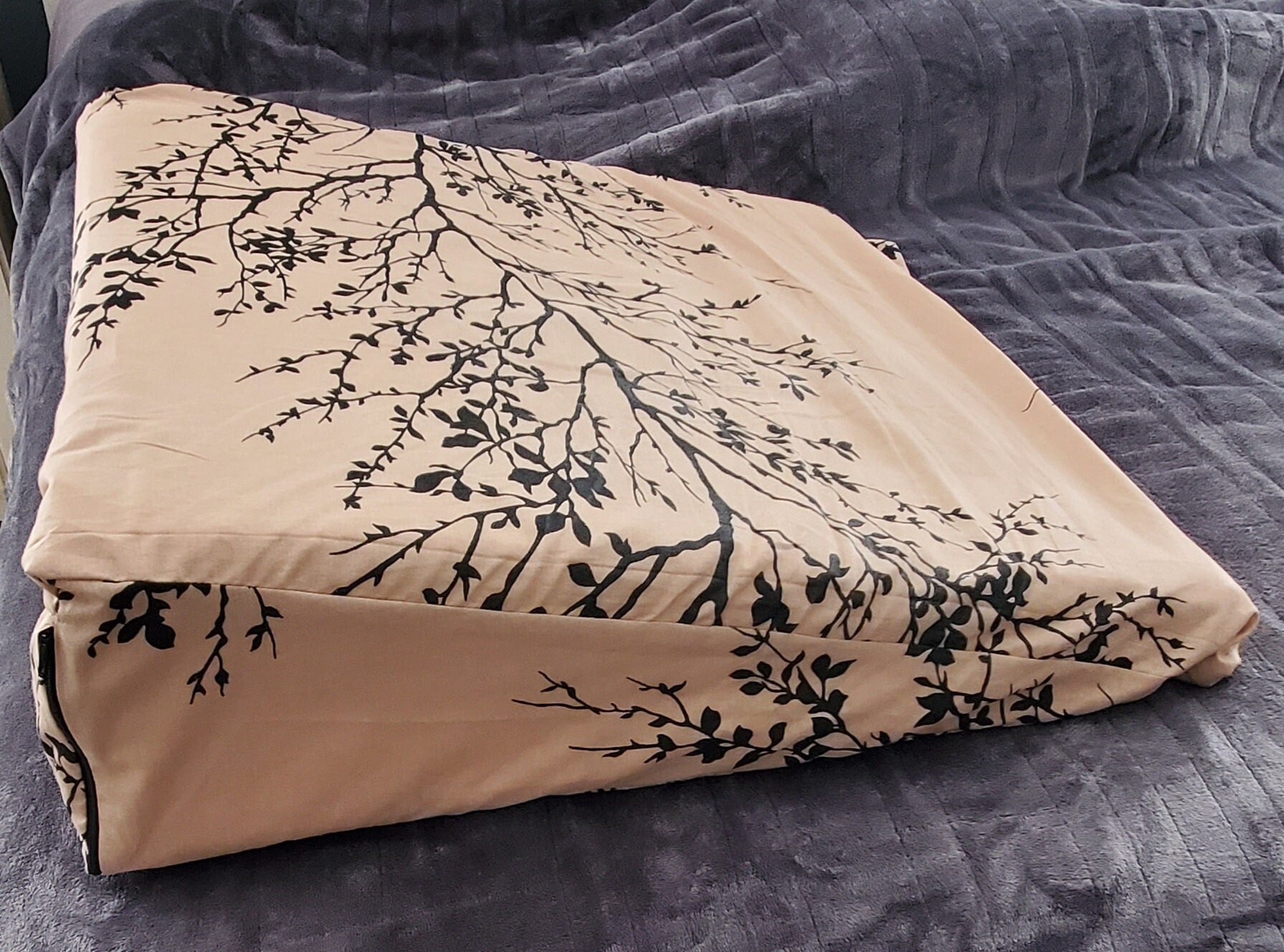 Contour leg pillow cover discount
