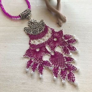 Handmade needle lace necklace,Fuchsia Beaded Necklace,Traditional Oya Necklace,Ethnic Crochet Necklace,Silver Necklace,Vintage Necklace