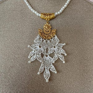 White lace necklace,Turkish gold Jewelry,Ethnic Crochet Necklace,Handmade needle lace necklace,Boho necklace,Traditional Beaded Oya Neclace