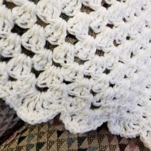 Shawl, Triangular Cape, Handmade, Wedding Shawl, Woman's Wrap, Ivory, Cream Colored, 2 of 2