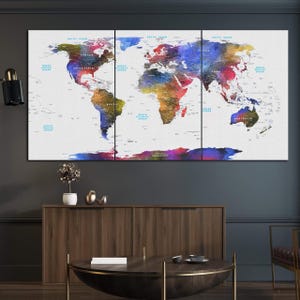高級世界地図キャンバスウォールアート 鮮やかなマルチカラー旅行地図 マルチパネルプリント 自宅やオフィス用のモダンな壁装飾