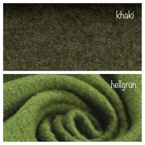 Puede incluir: Dos muestras de tela, una de color caqui verde oscuro y la otra de color verde claro, etiquetadas como "khaki" y "hellgr&uuml;n".
