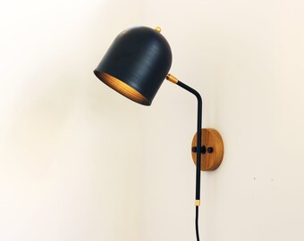 Plug in wall lamp, Bedside reading sconce, Oak wood and brass wall lamp, Task light, Bedroom wall lighting