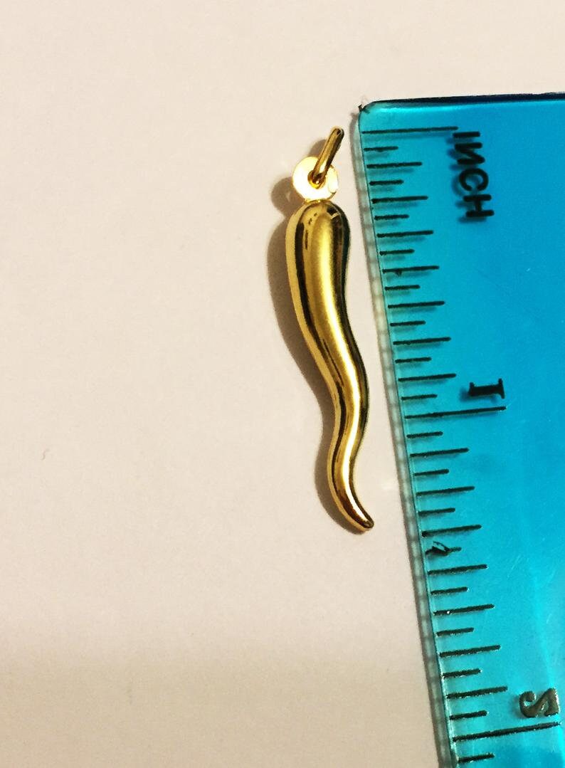 18k Yellow Gold Lucky Horn Charm Pendant – 1.26 Inch, Shiny Finish, Made In Italy