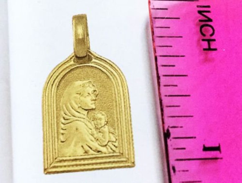 Mary/&baby Jesus pendant 18k solid yellow gold 1inch
