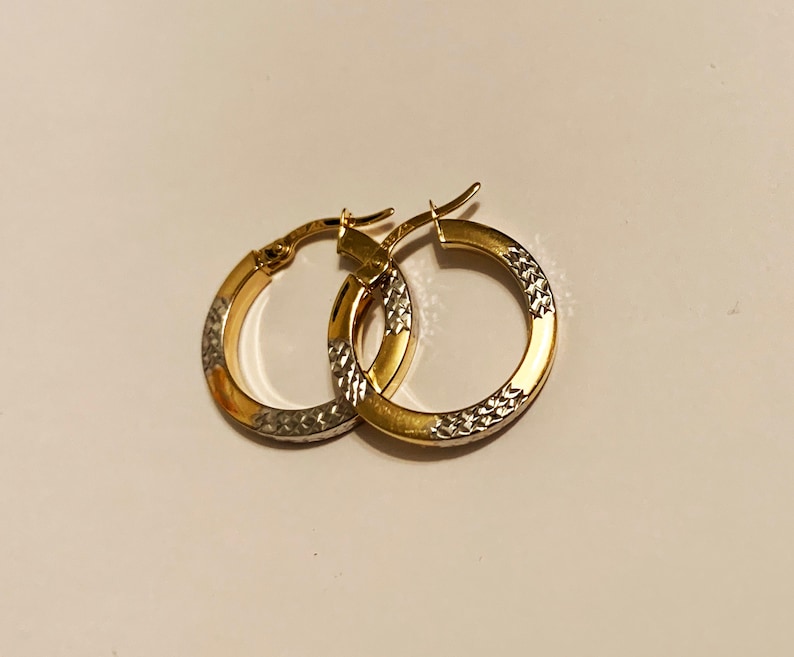 square cut engraved hoop earrings 0.75 14k solid two tone gold