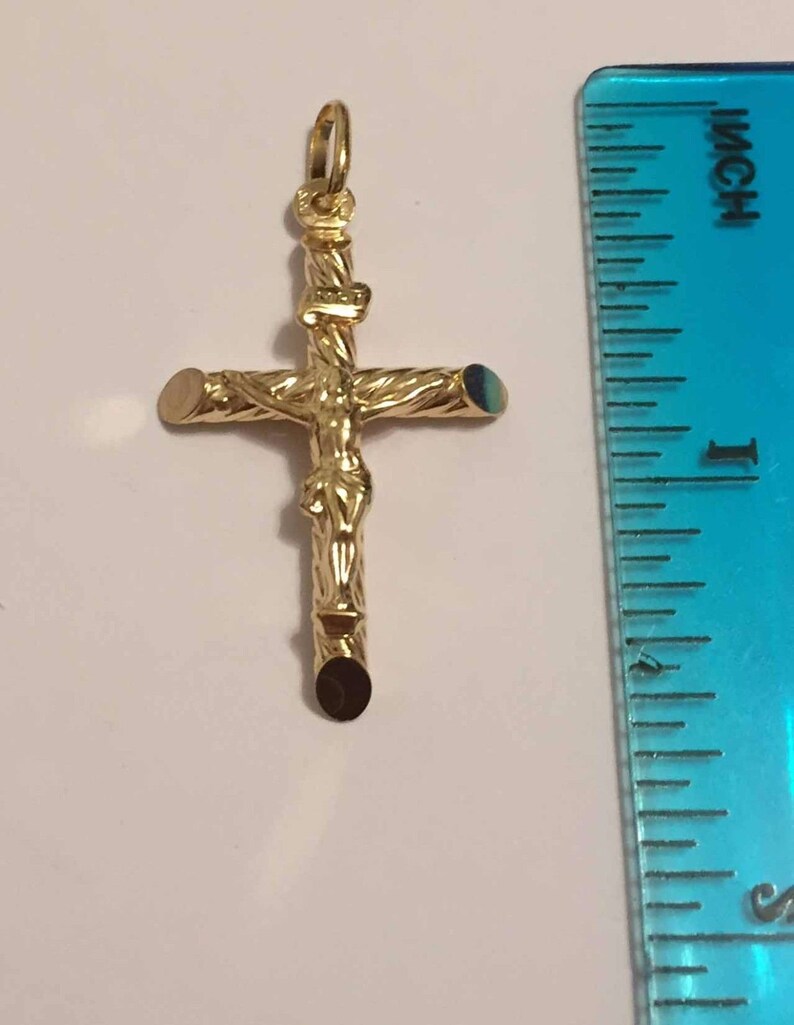 18k solid yellow gold 1.50inch swirly crucifix cross
