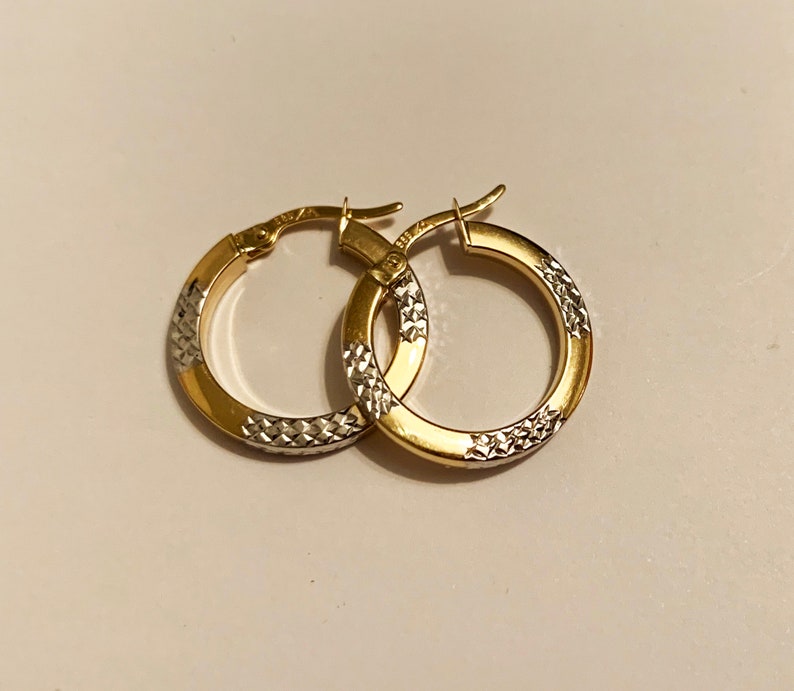 square cut engraved hoop earrings 0.75 14k solid two tone gold