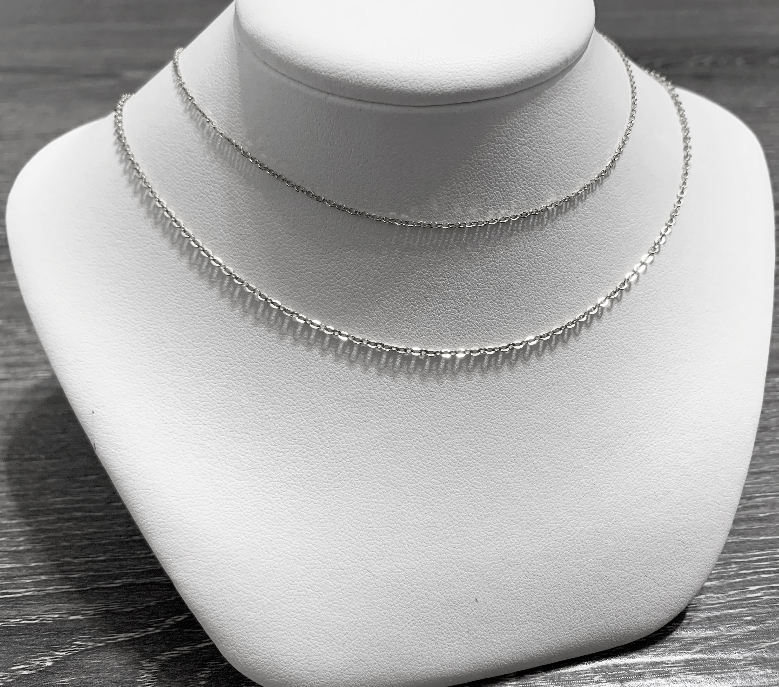 Double Extendable Diamond Cut Cable Chain in White Gold (0.68 mm)