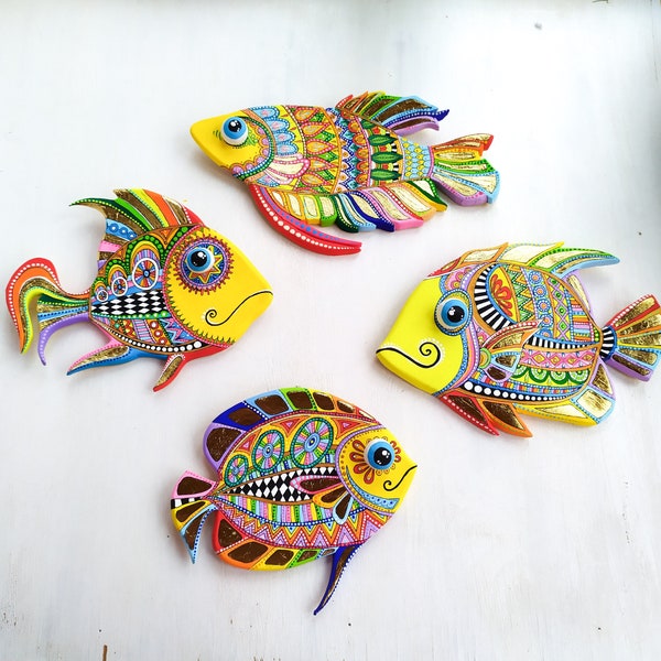 Eclectic wall art set. Bright wall art animal. 4 Handmade fish artwork. Fun home decor fish in Talavera pottery style. Alebrije