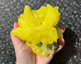 Sulfur crystal specimen