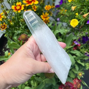 Lemurian quartz crystal - lemurian quartz point - natural quartz wand