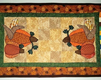 Quilted Fall Table Runner: Harvest Pumpkin & Autumn Leaves,