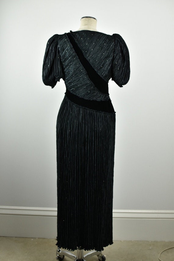 1980’s Vintage Mary McFadden Pleated Puff Sleeve … - image 2