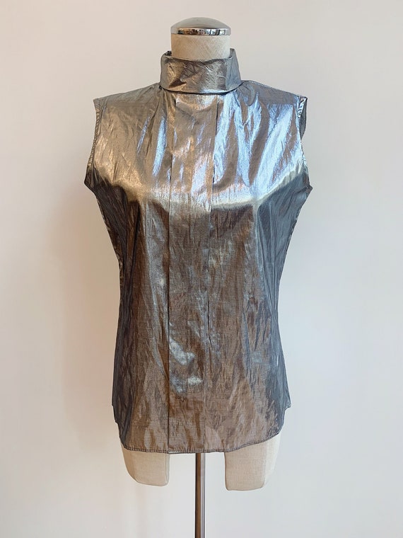 1980's Vintage Metallic Lame Silver Sleeveless Tur