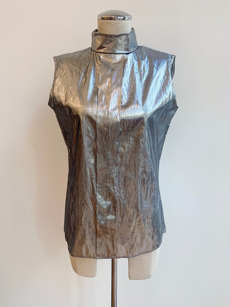 1980/'s Metallic Silver Sleeveless Top
