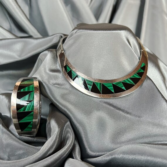 Black Onyx and Malachite Hinged Chocker and Match… - image 1