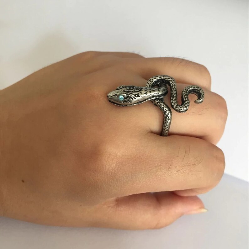 Ds3 covetous silver serpent ring