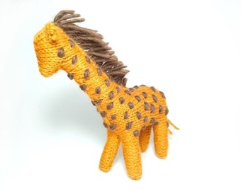 Knitted Giraffe Toy, Baby Toy, Baby Gift, Nursery, Baby Shower, Toddler Toy