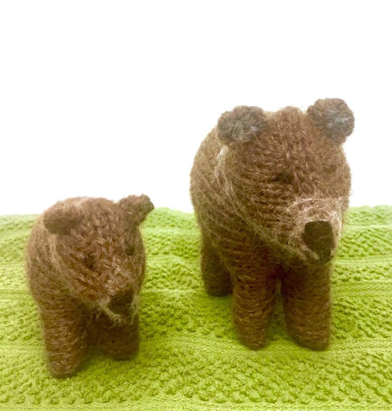 Knitted Mom and Son Grizzly Bears, Handmade Mother gift, Natural gift for mom, Soft Bears toys, Brown bears for babies, Nursery gift, Bears image 5