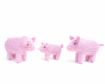 Knitted Family of Little Pigs, Farm Animals, Baby Toy, Baby Gift, Waldorf Toys, Baby Shower, Toddler Toy