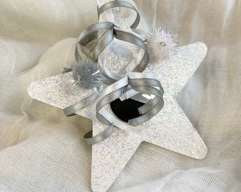 Set of 3 handmade star ornaments : snow white wood, iridescent glitter, coordinating ribbons & pompoms - great as gift tags too!