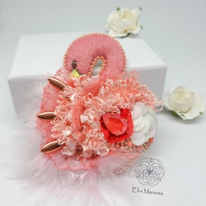 Rosa Flamingo bestickte Brosche; Perlen Feder Brosche Pin; Vogel gefilzte Brosche