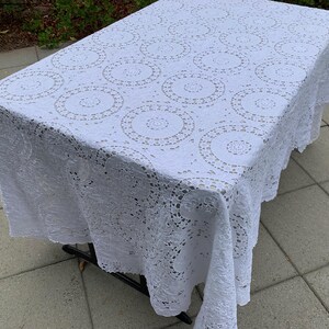 Vintage White Cotton Tablecloth Cutwork Embroidery Floral Medallion 60x92 Whitework Lace Scalloped Edge