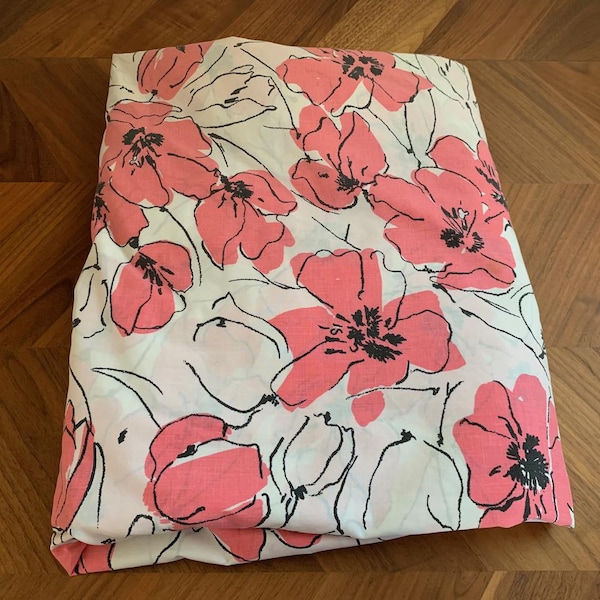 Vintage 70s Vera Neumann Cal King Fitted Sheet, Floral Tulip Time Design